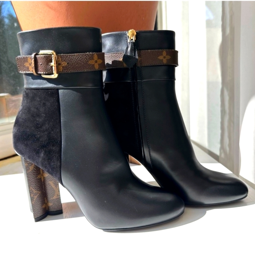 SOLD!NWT Louis Vuitton Silhouette Monogram andBlack Suede Ankle Boots